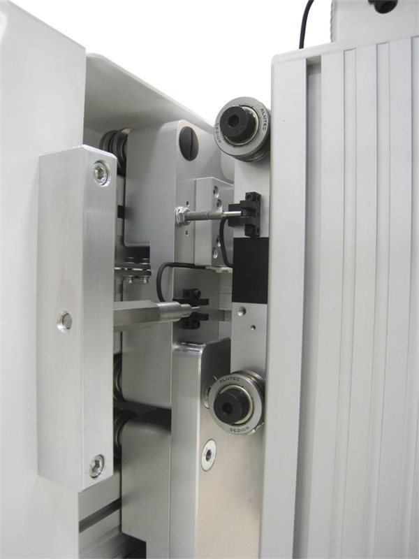 Tetrabot / Gantry and Desktop Solutions / Robot / Prodotti / Alutec | Profili in alluminio, sistemi di trasporto e automazione industriale - Alutec Group Tetrabot / Gantry and Desktop Solutions / Robot / Prodotti / Alutec | Profili in alluminio, sistemi di trasporto e automazione industriale - Alutec Group